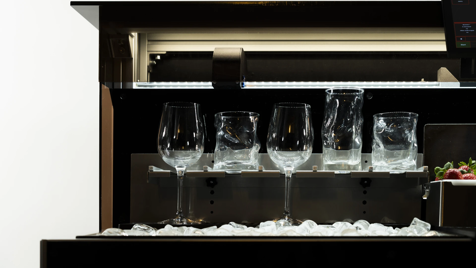 Controllo remoto Wi-Fi e report